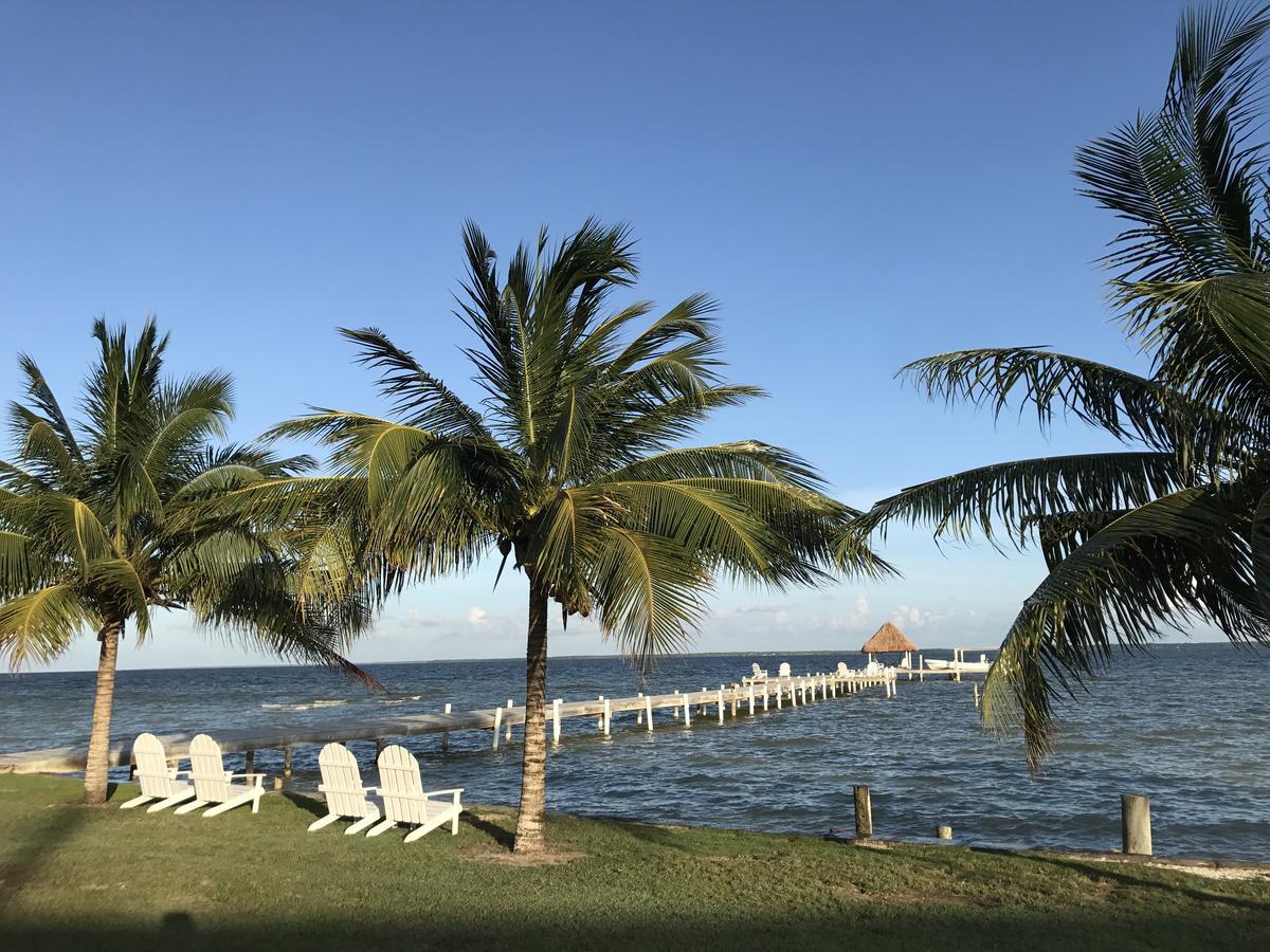קורוזאל Tilt-Ta-Dock Resort Belize מראה חיצוני תמונה