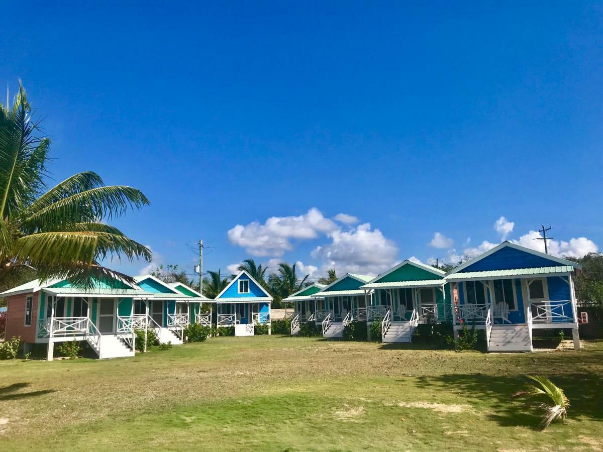 קורוזאל Tilt-Ta-Dock Resort Belize מראה חיצוני תמונה